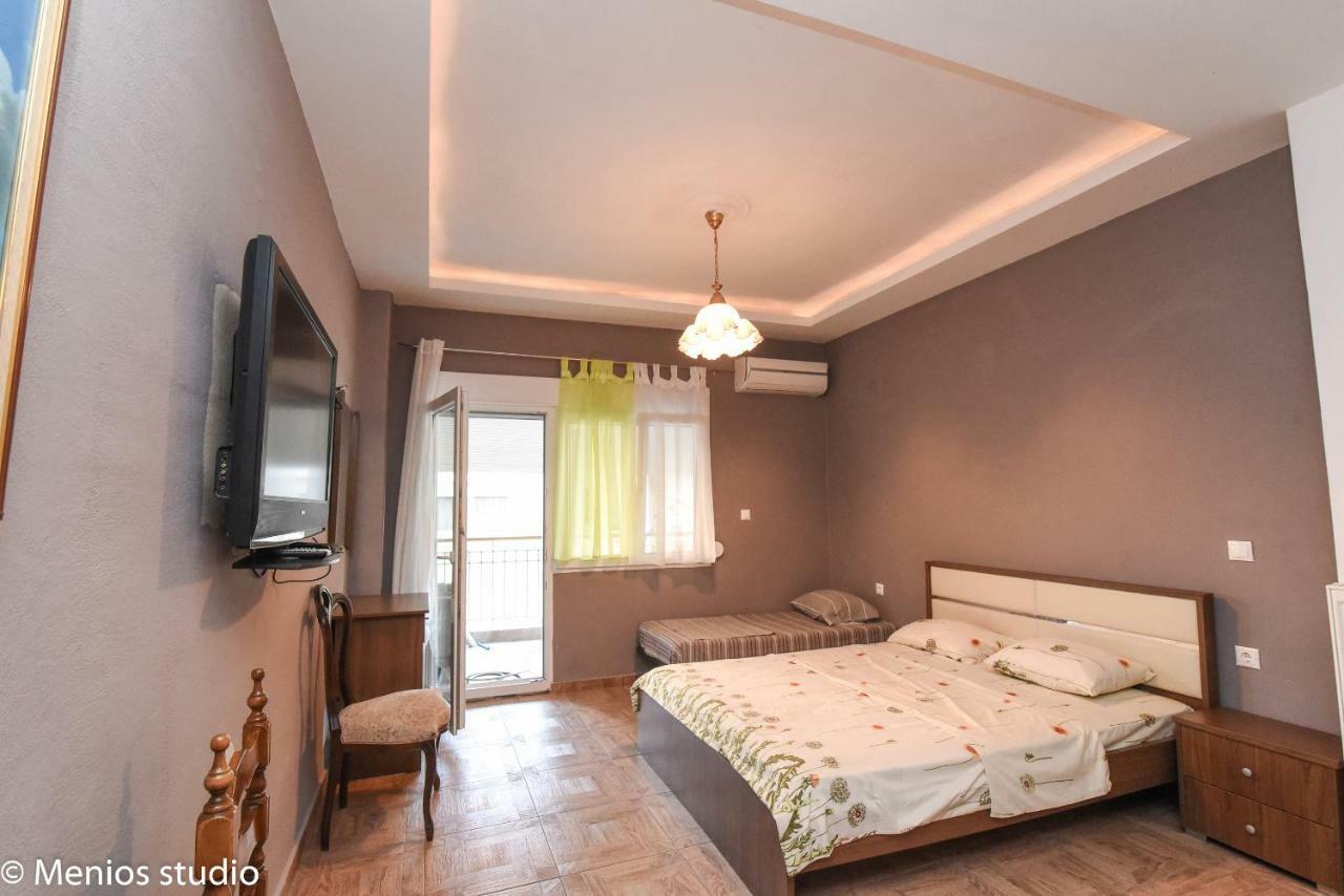 Menios Apartments And Studios Nea Kallikrateia Luaran gambar