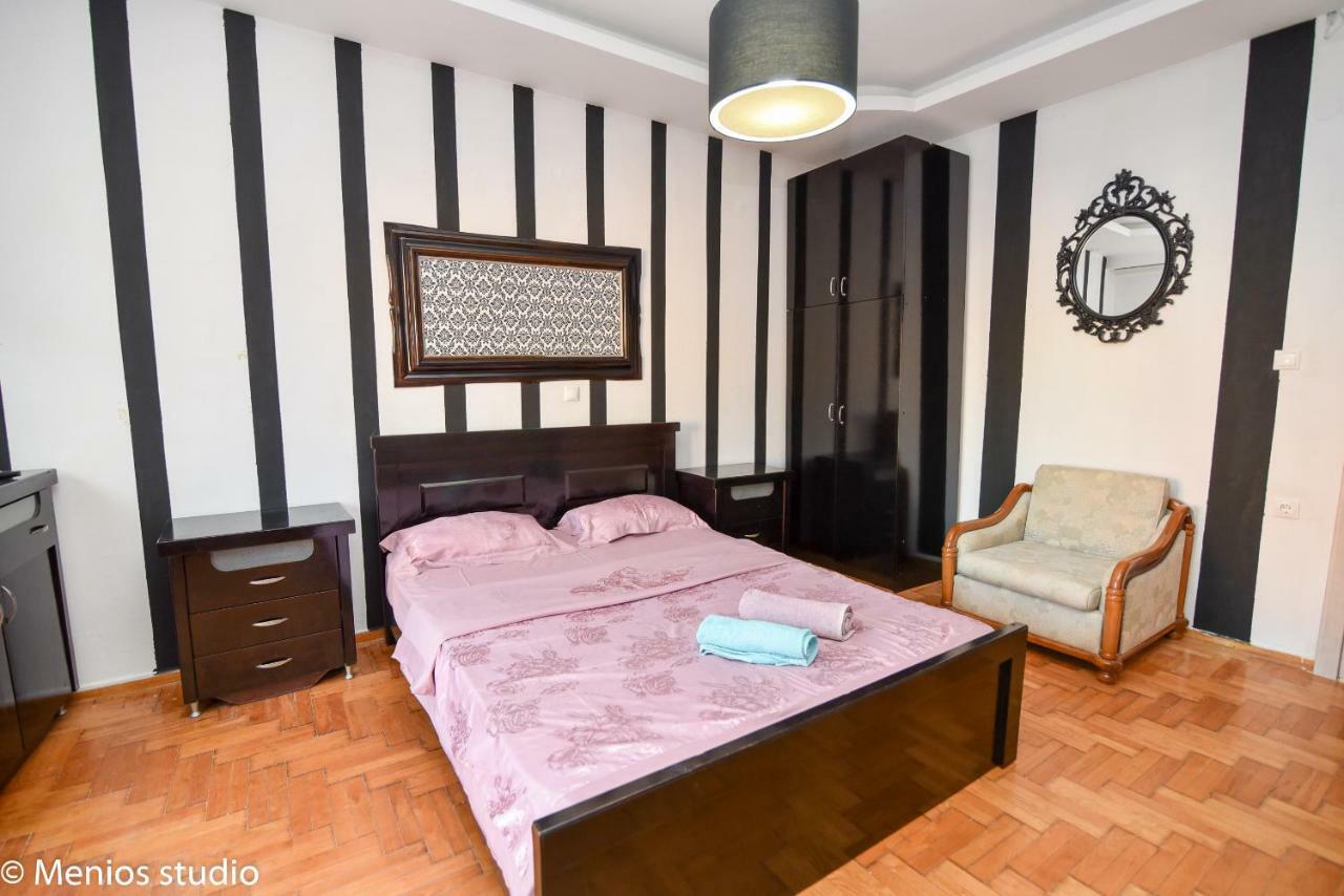 Menios Apartments And Studios Nea Kallikrateia Luaran gambar
